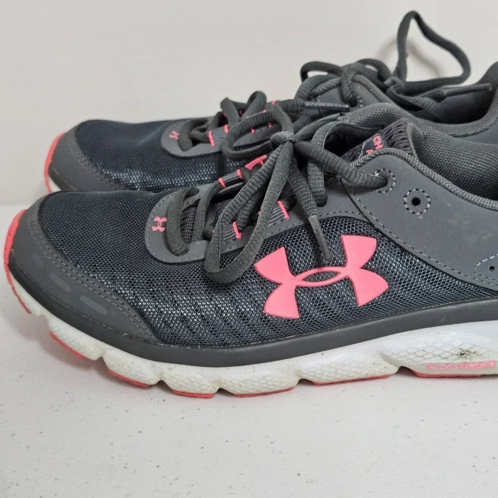 Under Armour Charged Assert 8 Women Size 7 Grey Pink Running Shoes 3021972-107